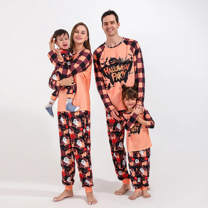 New Halloween Family Pajamas 2024 Fashion Pumpkin Print Cozy Fabric Halloween Family Matching Parent-Child Set Cute Baby Clothes